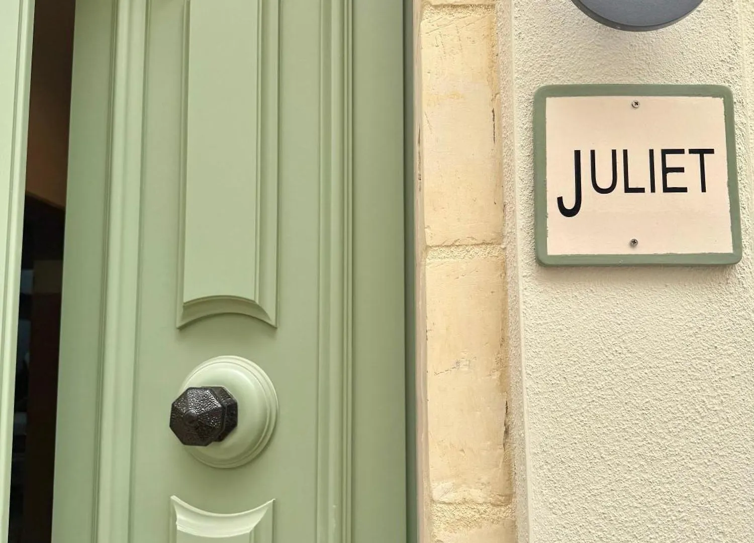Juliet Residence, Apt 4 , Your Home Away From Home In Gzira By Sf Homes Malta