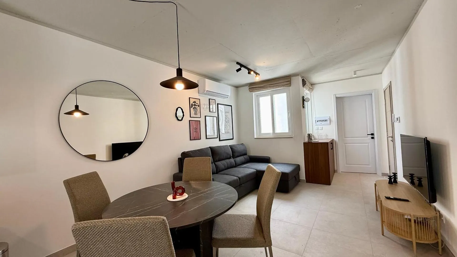 Juliet Residence, Apt 4 , Your Home Away From Home In Gzira By Sf Homes 0*,